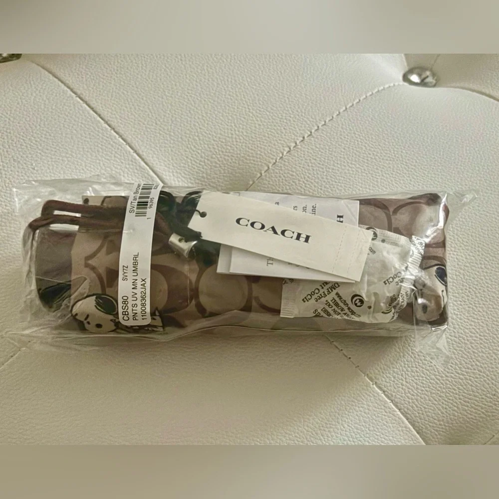 Coach NEW Coach X Peanuts Snoopy Print Brown Multi UV Protection Mini Umbrella - Picture 4 of 16